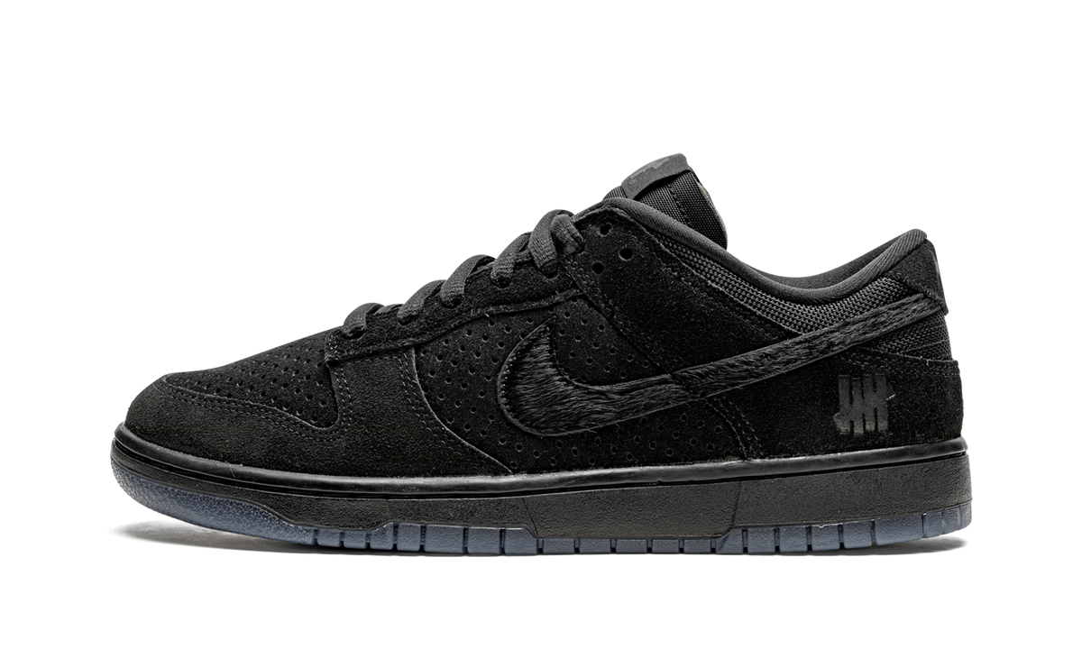Dunk Low SP "Undefeated - Black" DO9329 001