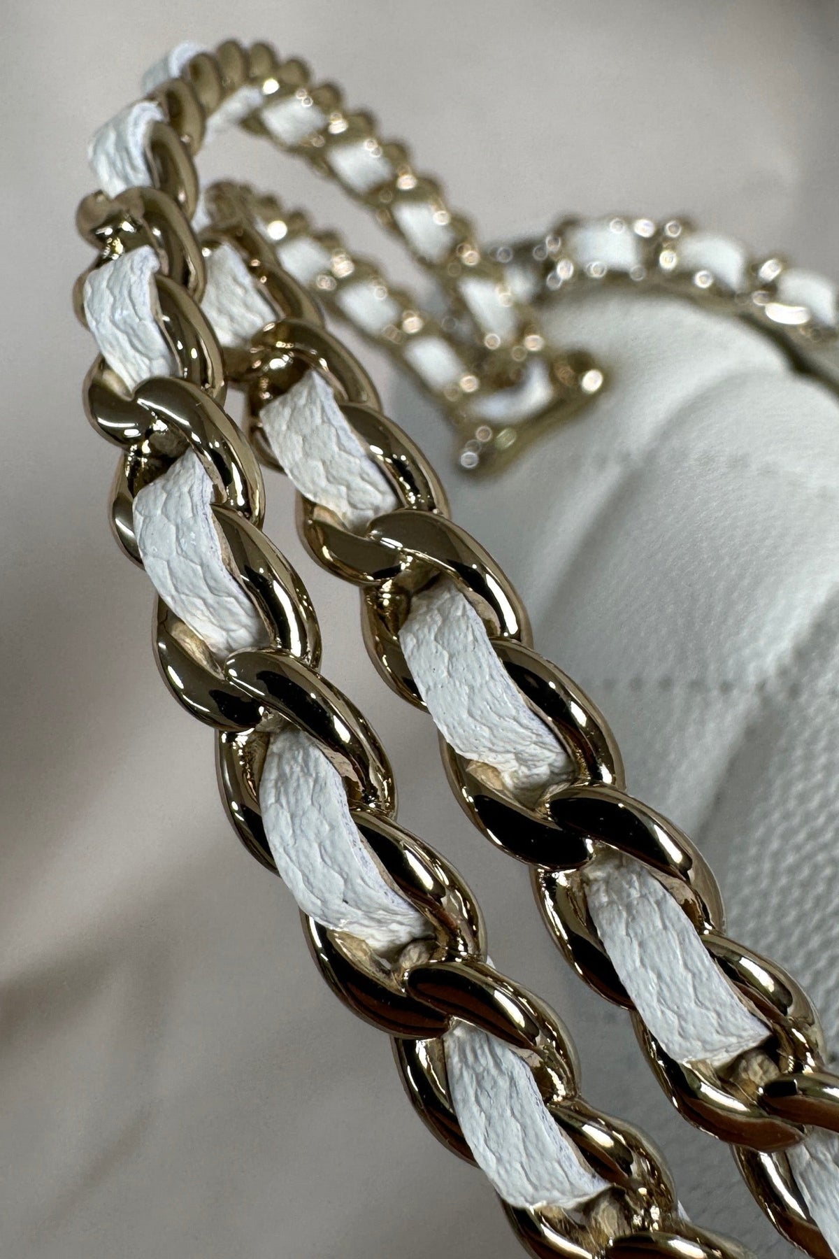 CC 23P Top Handle Kelly Clutch White Caviar Leather 282529