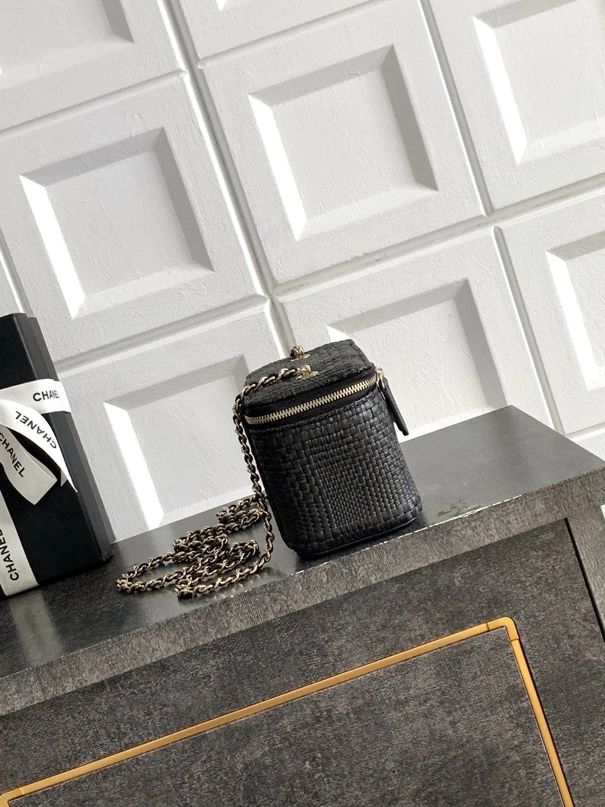 CC 2026 Box Bag 19.5cm Straw Leather 157109