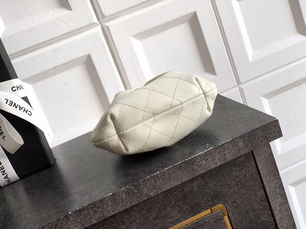 CC 25s Hobo White Quited Leather