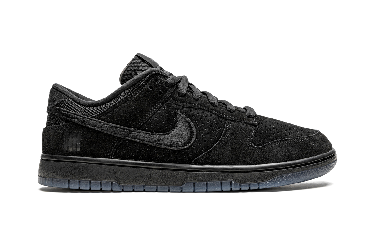 Dunk Low SP "Undefeated - Black" DO9329 001