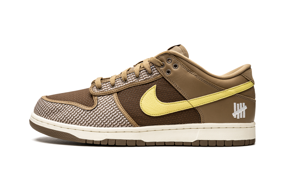 Dunk Low SP "Undefeated - Canteen" DH3061 200