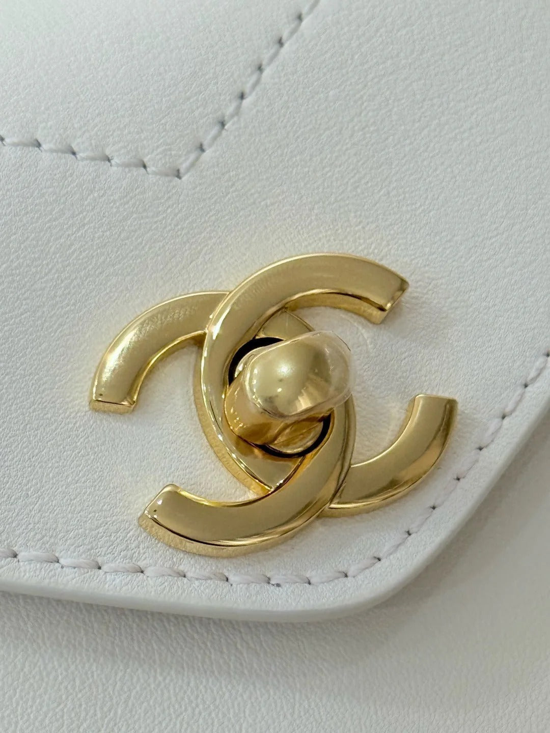 Chanel 2026 Envelope Bag 22cm Sheepskin