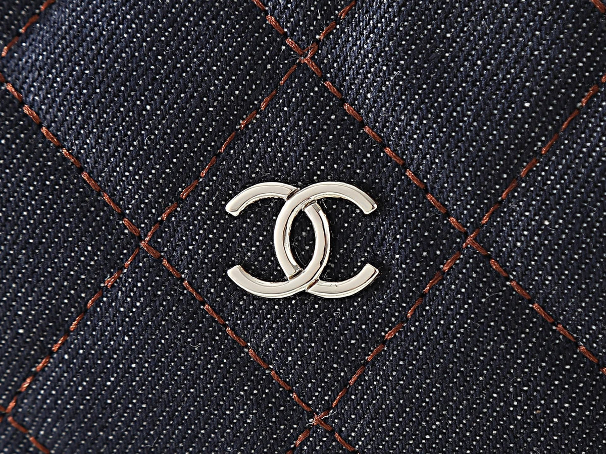 Chanel 2026 Chain Clutch 22cm Demin And Calfskin