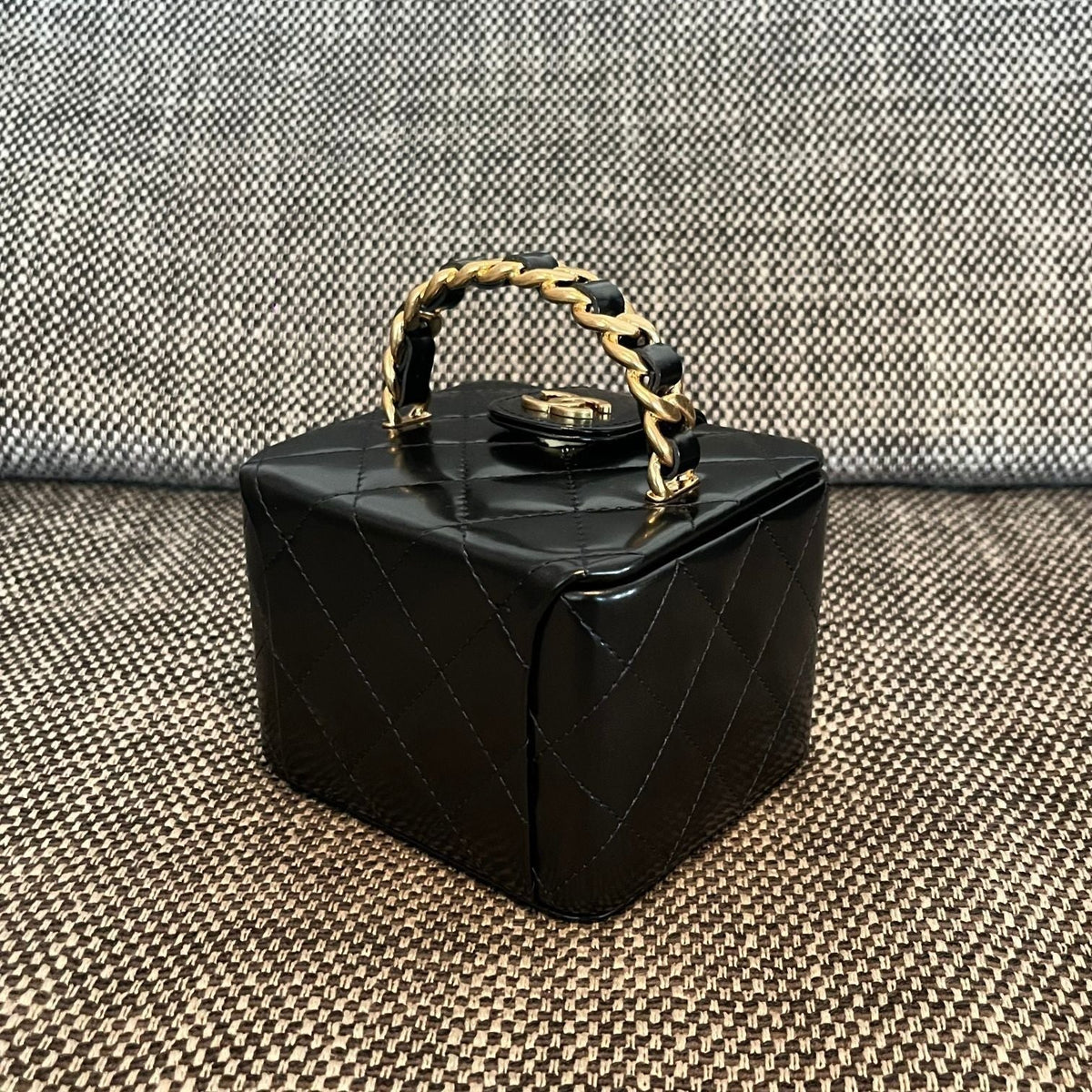Chanel 2026 Vintage Mini Square Vanity Case 11cm Patent Calfskin