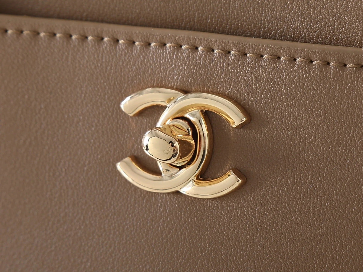 Chanel 2026 Cerf Shopping Tote 39cm Embossed Calfskin