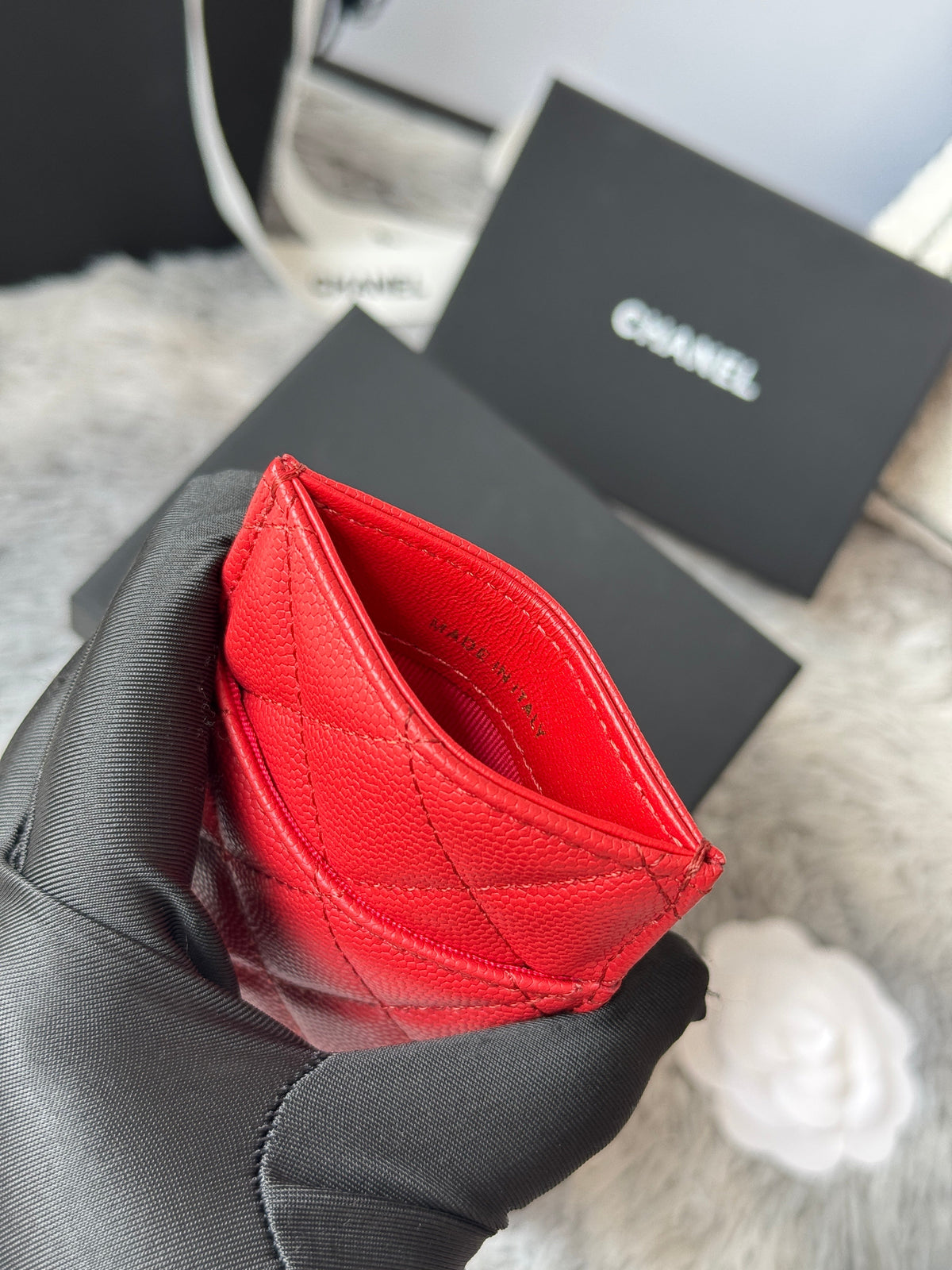 CC Carld Holder Red Grain Calfskin 242690