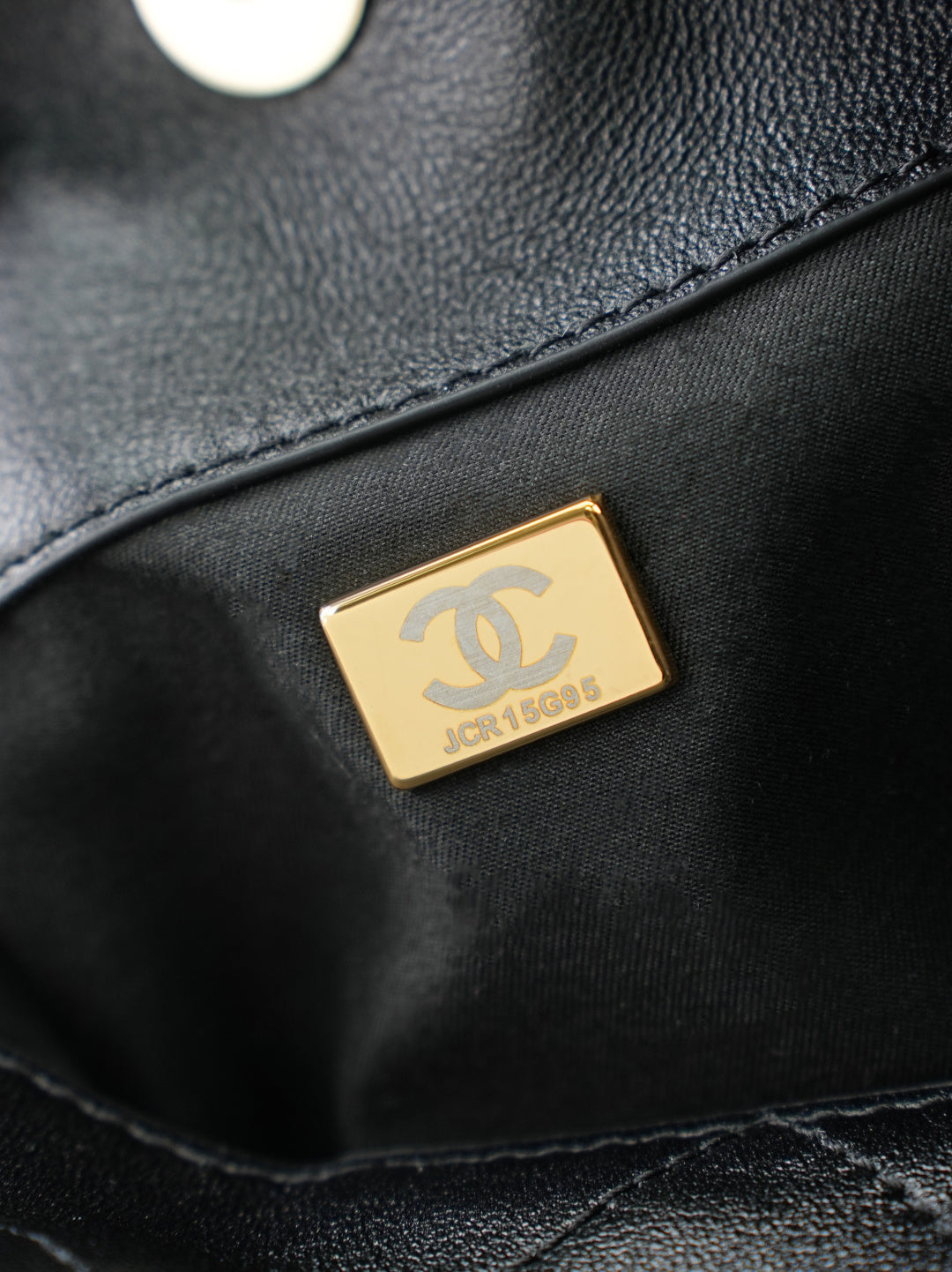 CC 26s Maxi Small Hobo Bag Black Shiny Lambskin GHW