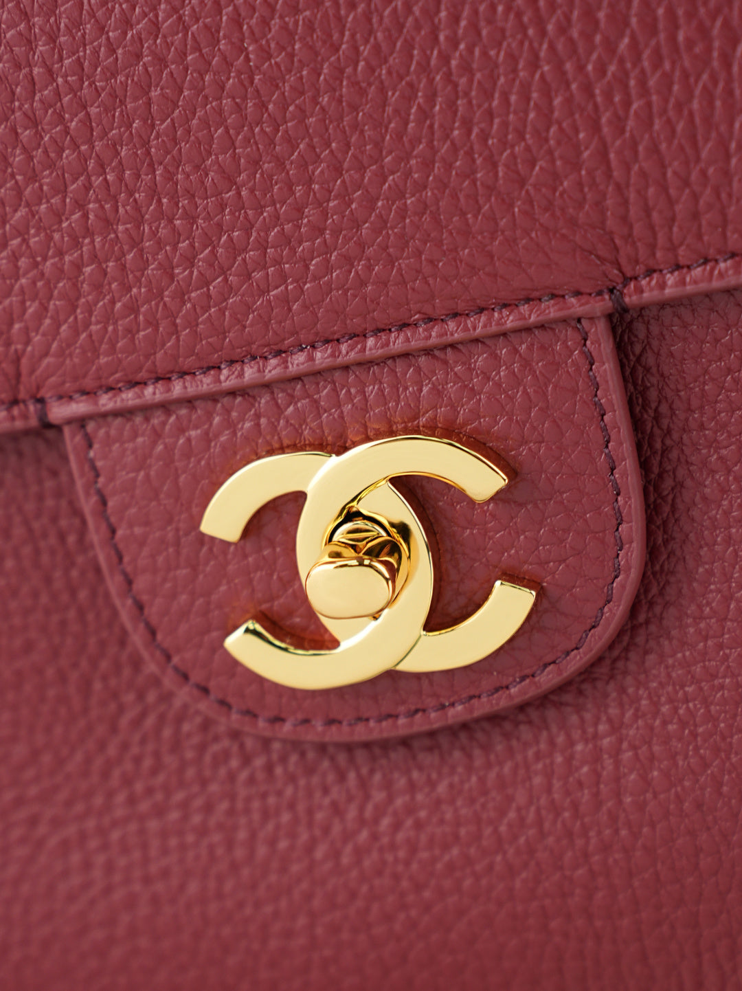 CC 26s Maxi Flap Bag 39cm Burugndy Calfskin GHW