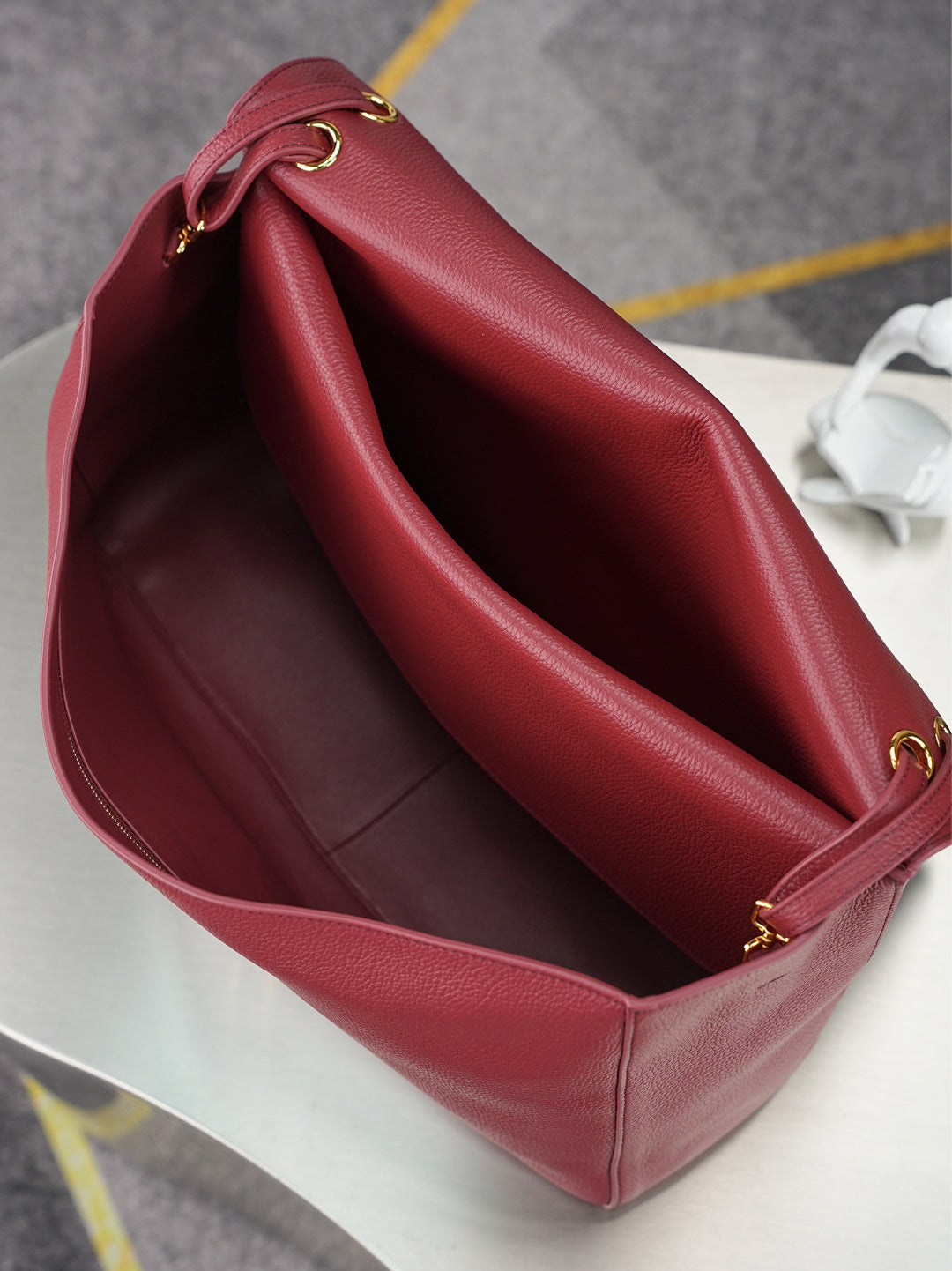 CC 26s Maxi Flap Bag 39cm Burugndy Calfskin GHW
