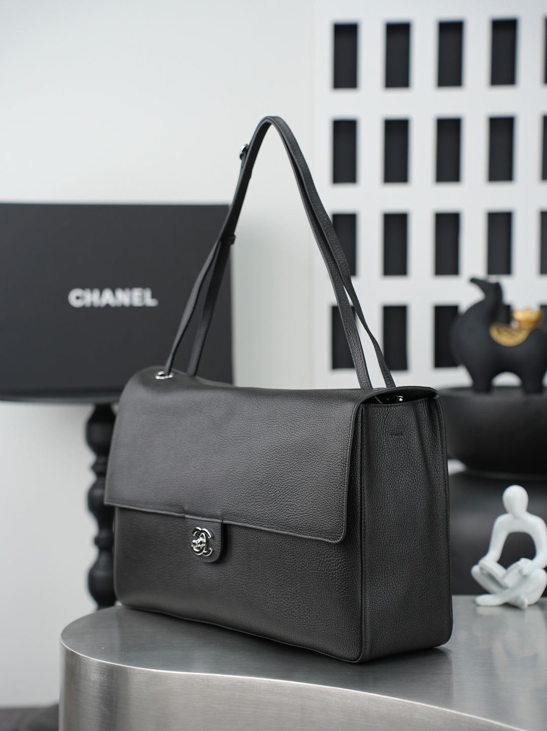 CC 26s Maxi Flap Bag 39cm Black Calfskin SHW