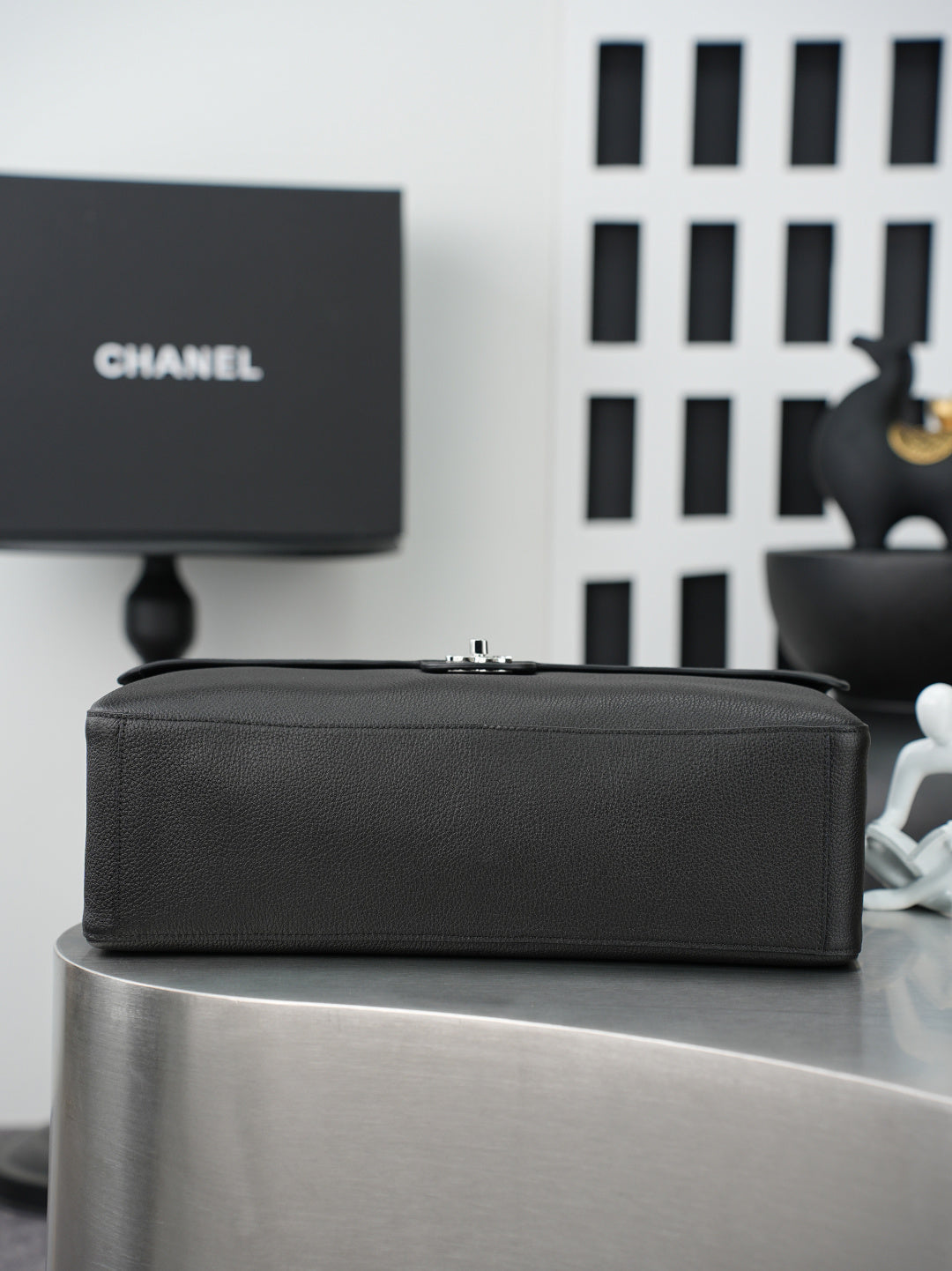 CC 26s Maxi Flap Bag 39cm Black Calfskin SHW