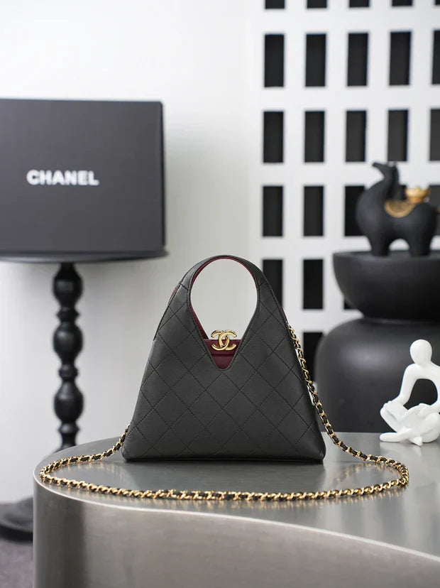Chanel 2026 Shopping Bag 23cm Calfskin And Gold-tone