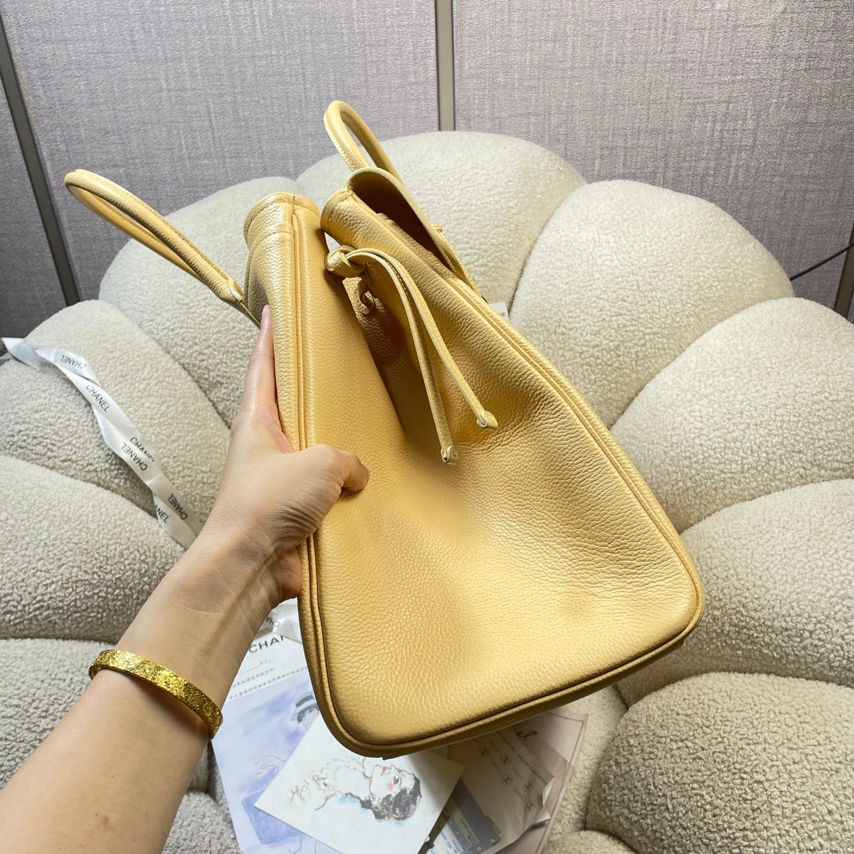 CC 26s Large Tote Bag Beige Grained Calfskin