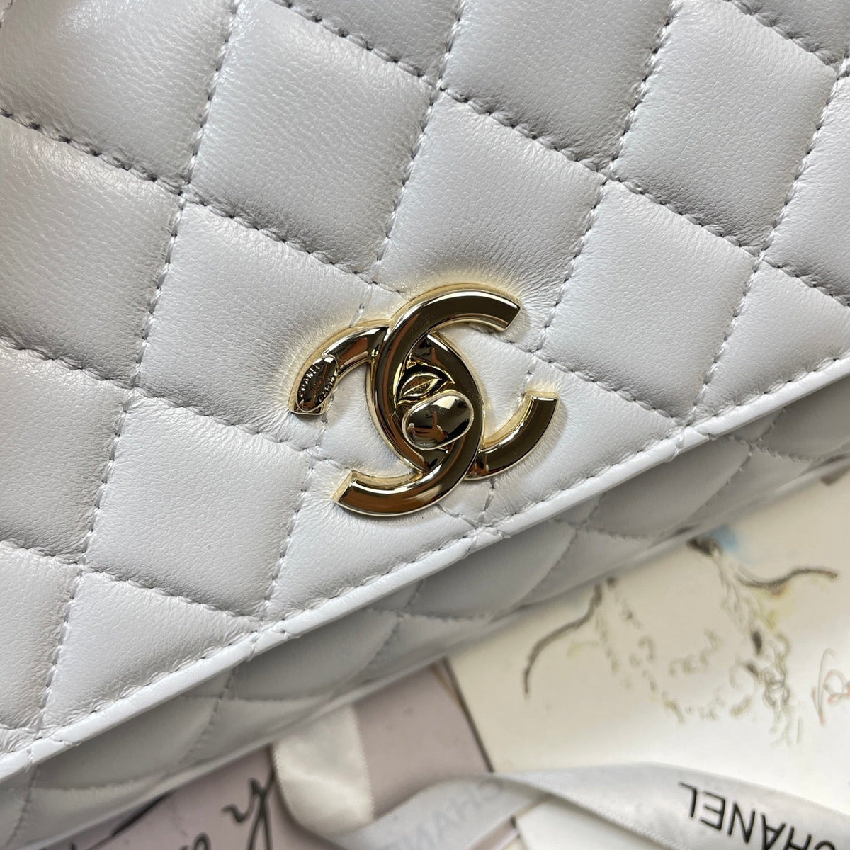CC Maxi Flap Bag with Top Handle 31.5cm White Lambskin