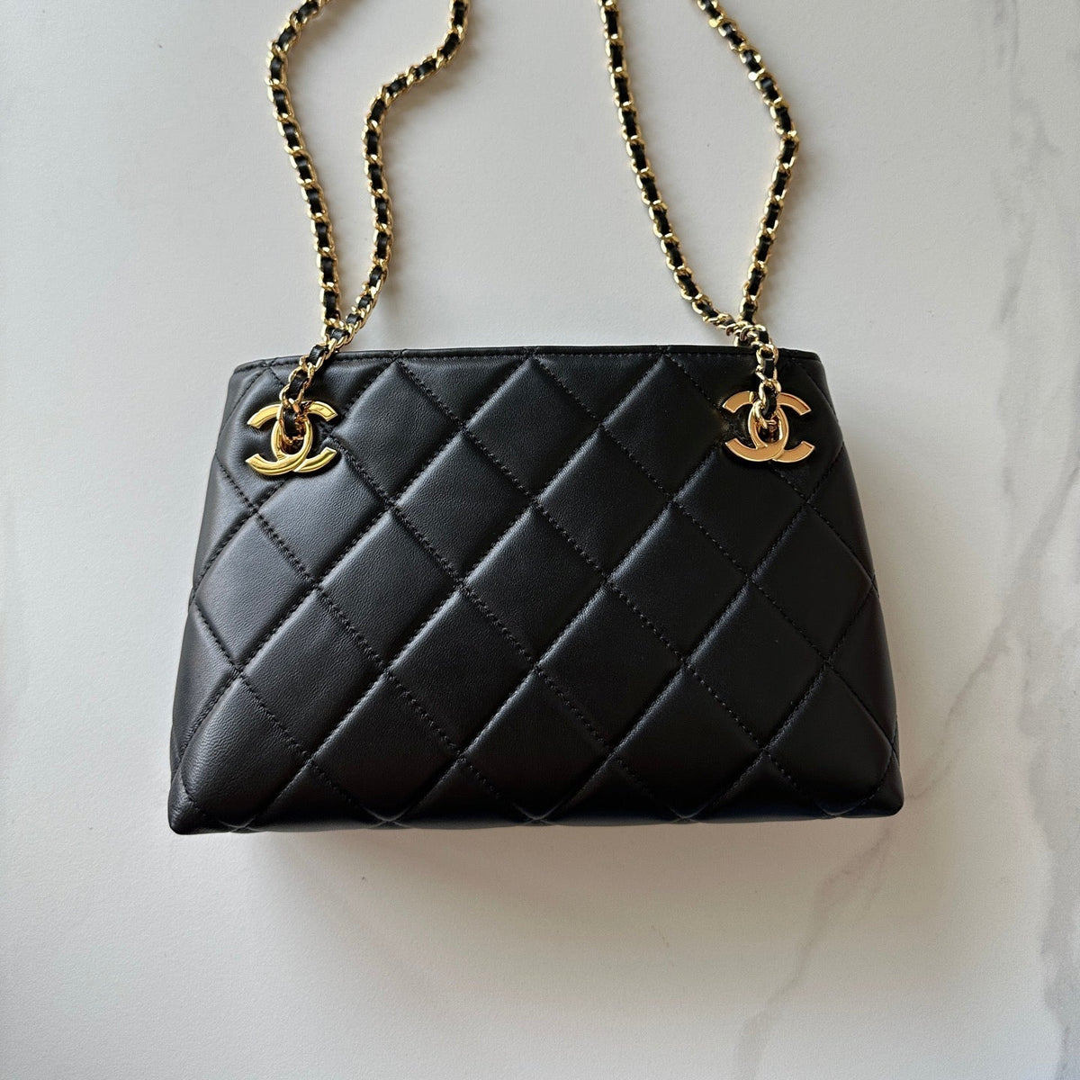 CC Mini Shopping Wine Black Quited Lambskin 292268