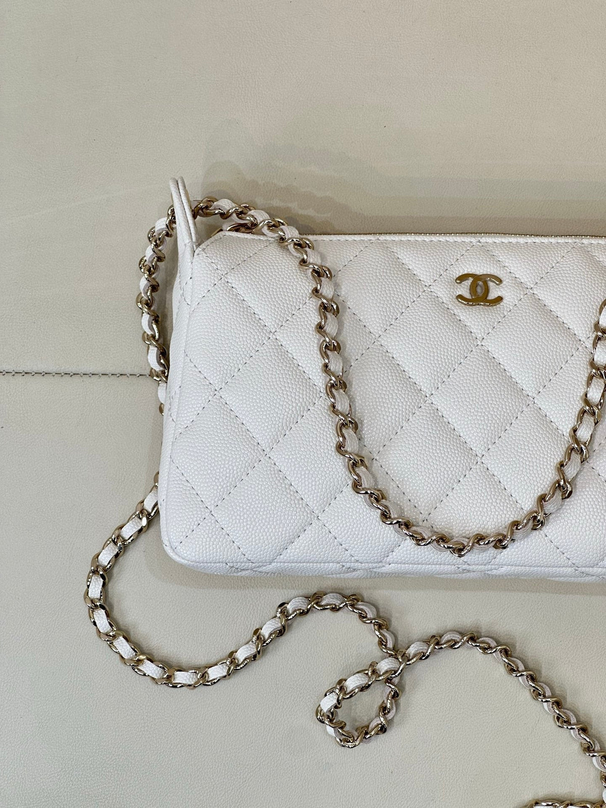 Chanel 26C Hobo Clutch White Caviar Leather