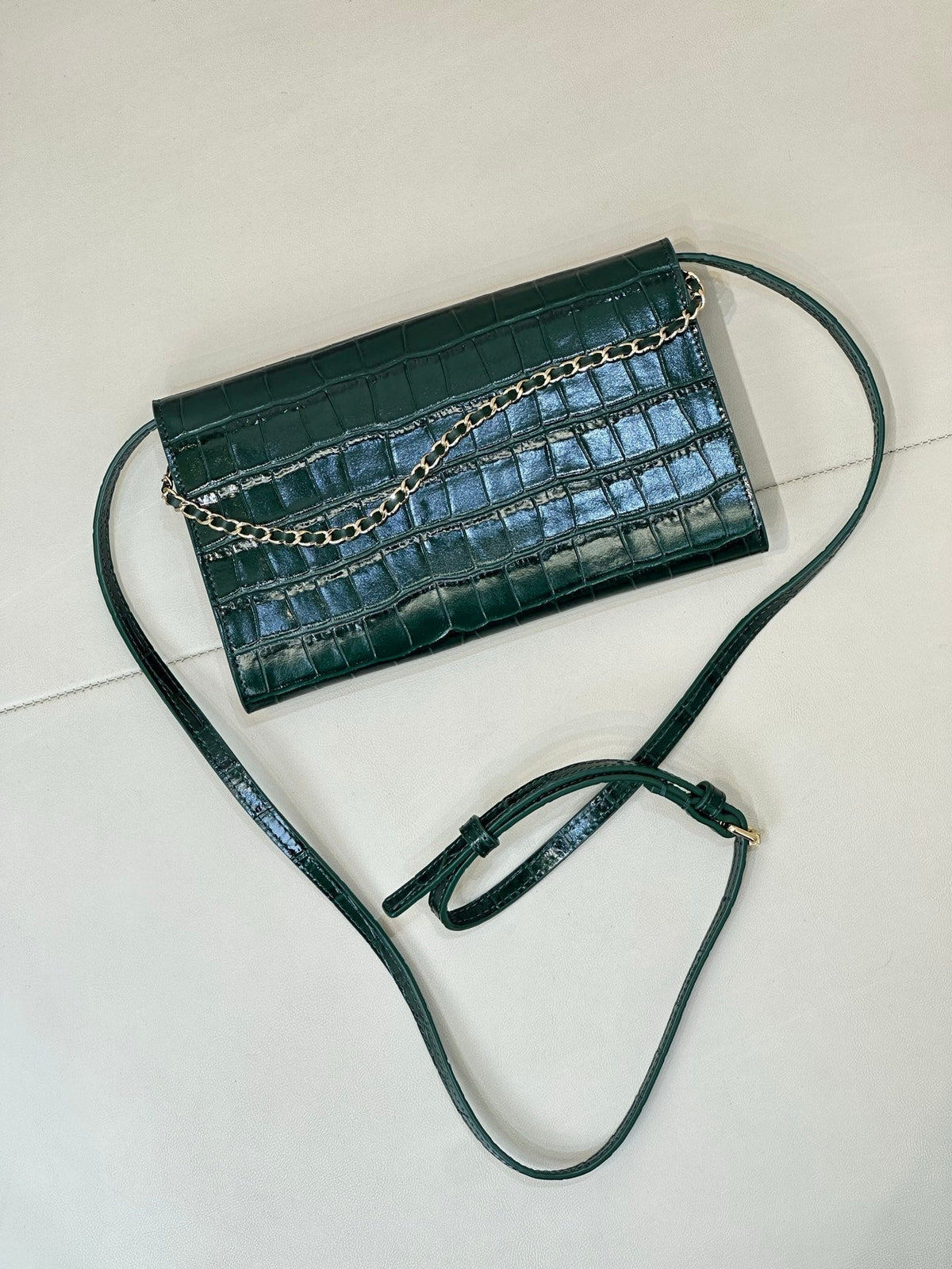 Chanel 26S Clutch With Chain Green Lizard-Embossed Calfskin