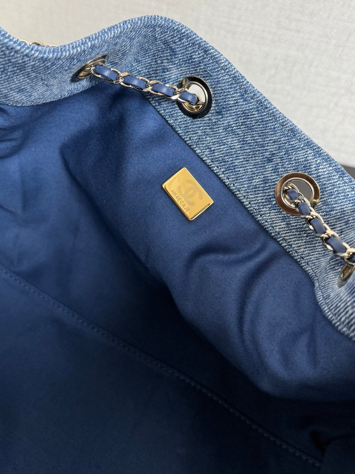 CC 26A Drawstring Bucket Bag 30cm Blue Washed Denim