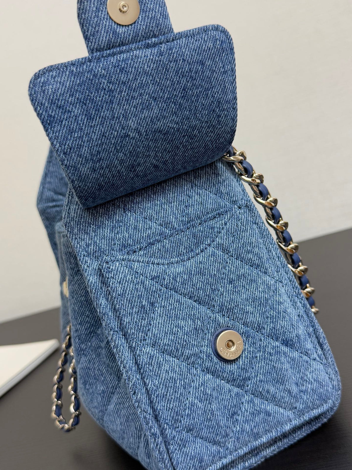 CC 26A Drawstring Bucket Bag 22cm Blue Washed Denim