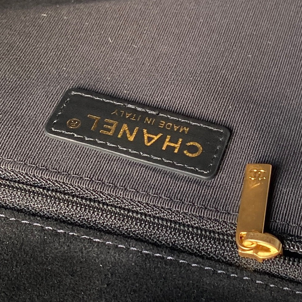 CC 26C Messenger Bag Black Quited Suede