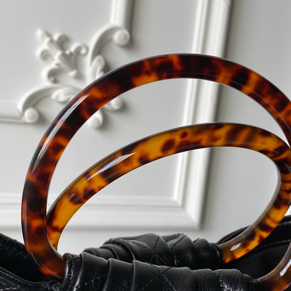 CC 26 Pouch Large Black Tortoiseshell Lambskin 286204