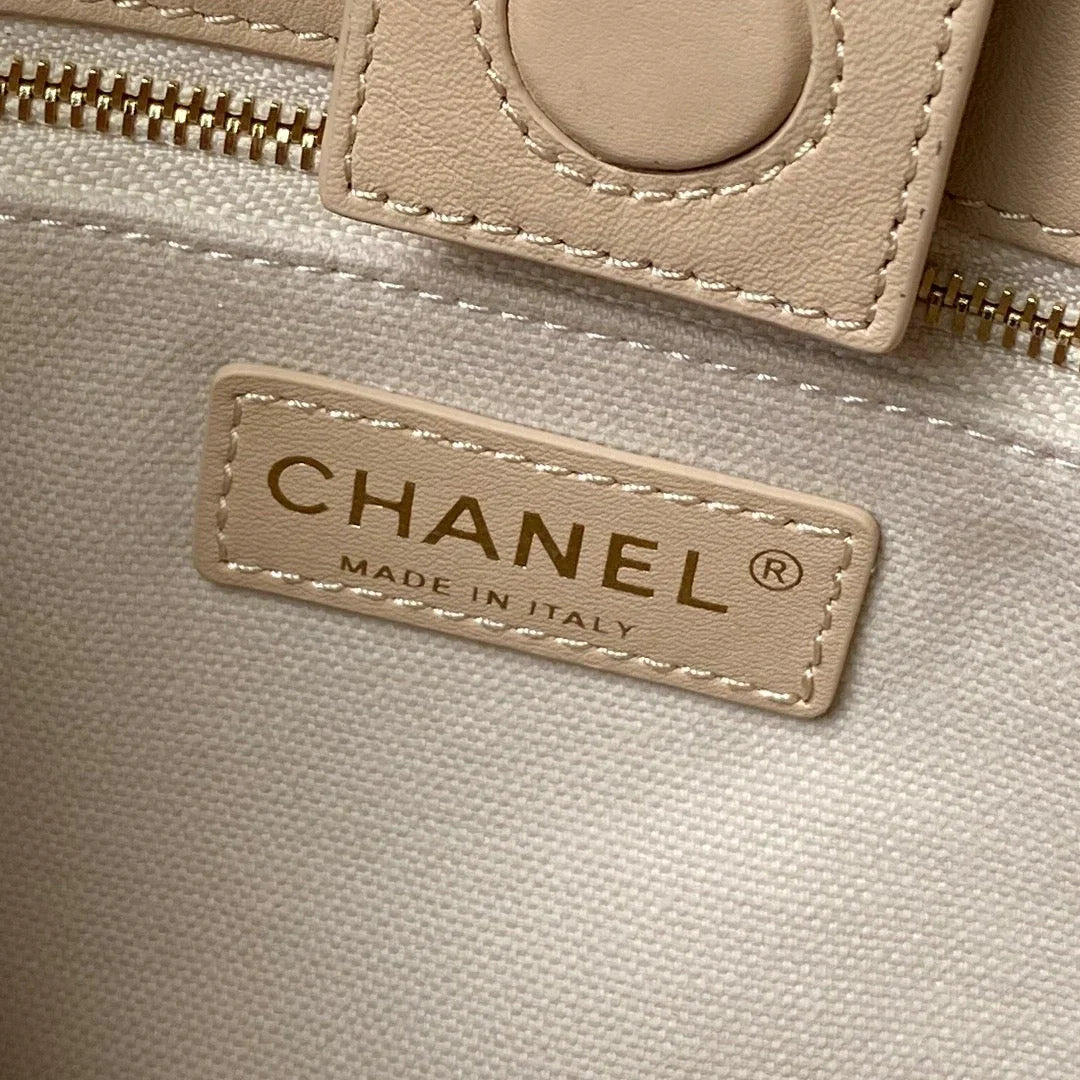 Chanel 2026 Bucket Bag 27.5cm Suede Calfskin