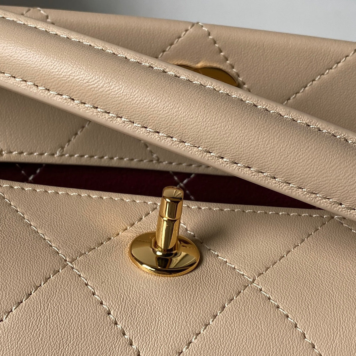 CC AS6255 Trendy Hobo Bag Beige Lambskin