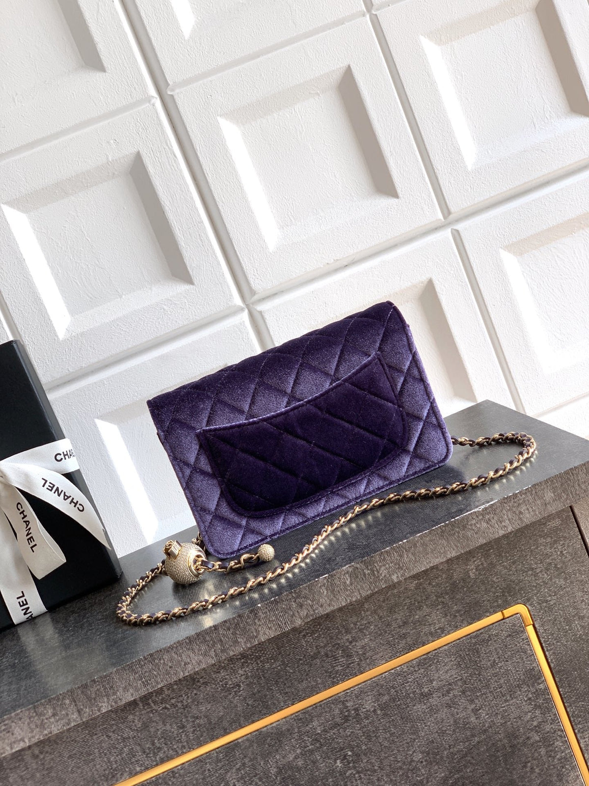 CC 26C Flap Bag 20 Purple Velvet