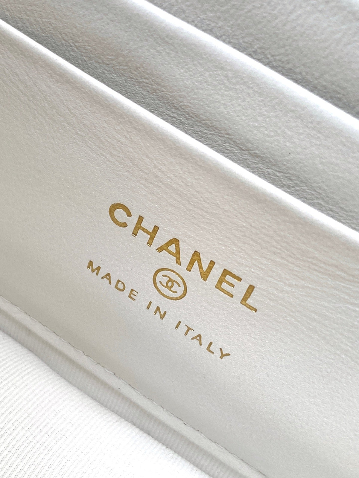 CC Mini Flap Bag 17.5 With Handle White Tweed