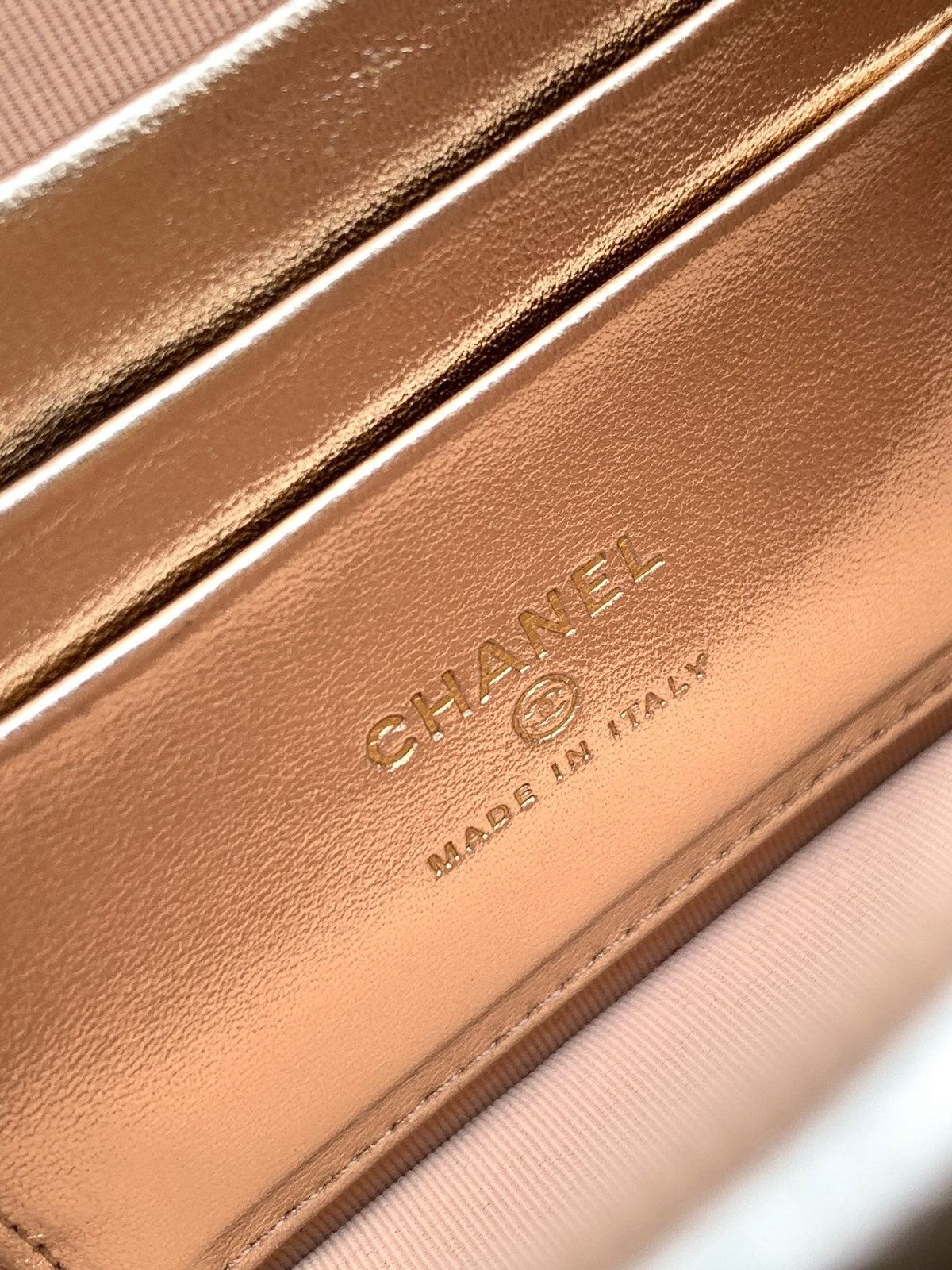 CC Mini Flap Bag 17.5 With Handle Gold Metalic Lambskin