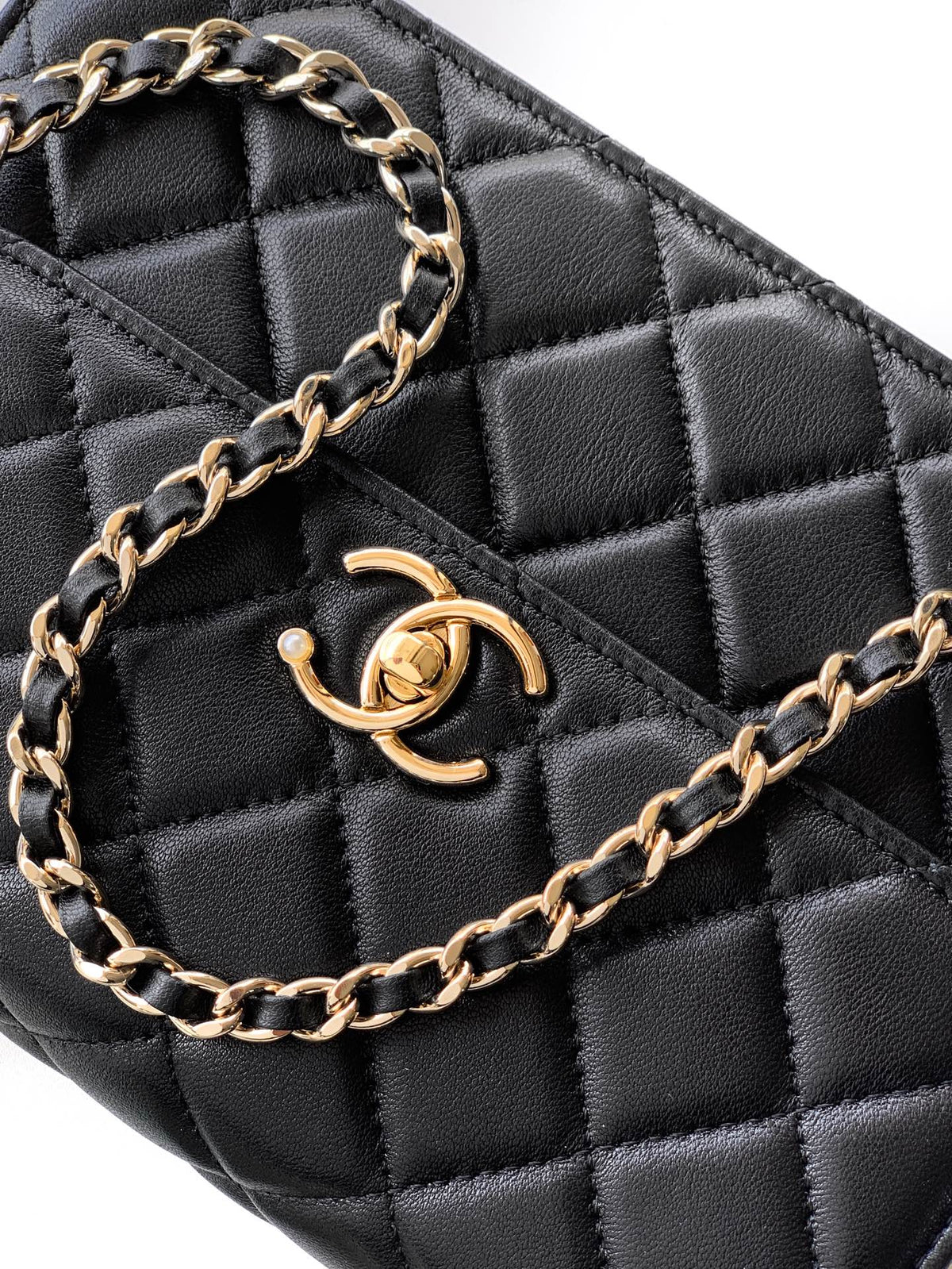 CC Mini Flap Bag 17.5 With Handle Black Lambskin