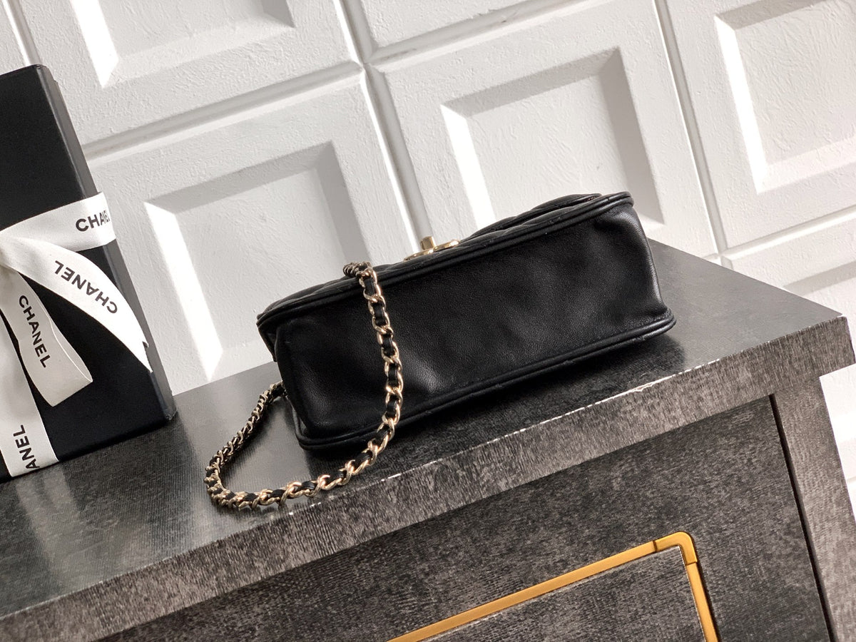CC Mini Flap Bag 17.5 With Handle Black Lambskin