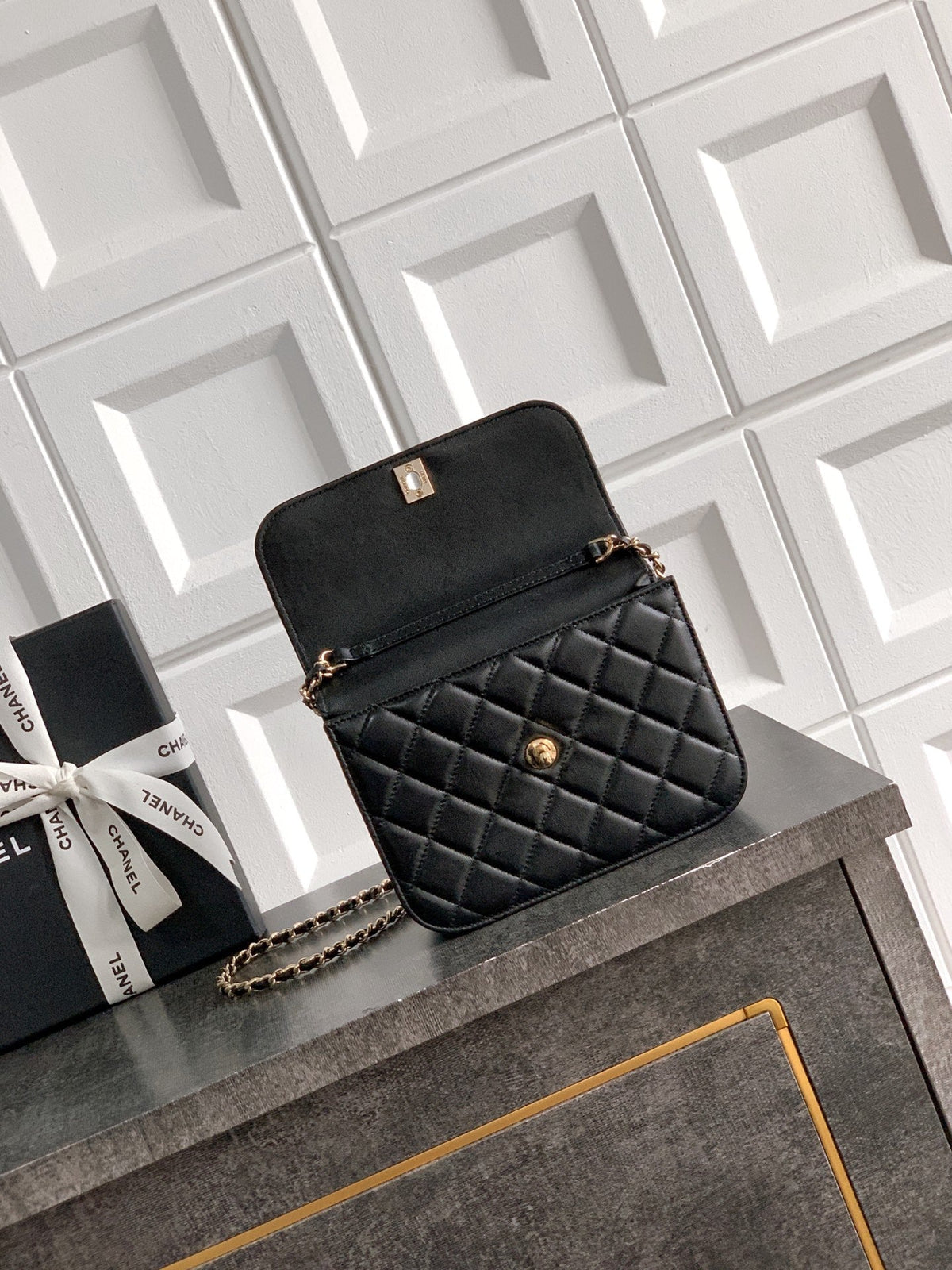 CC Mini Flap Bag 17.5 With Handle Black Lambskin