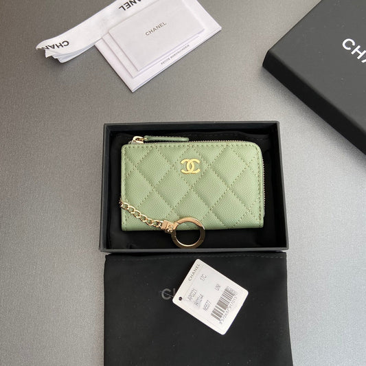 CC Hook & Chain Zipper Card Holder Light Green Caviar GHW 234727