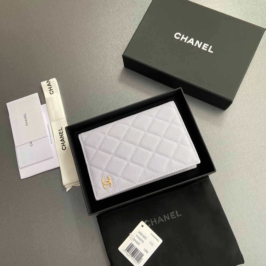 CC Passport Holder Light Purple Caviar 234699