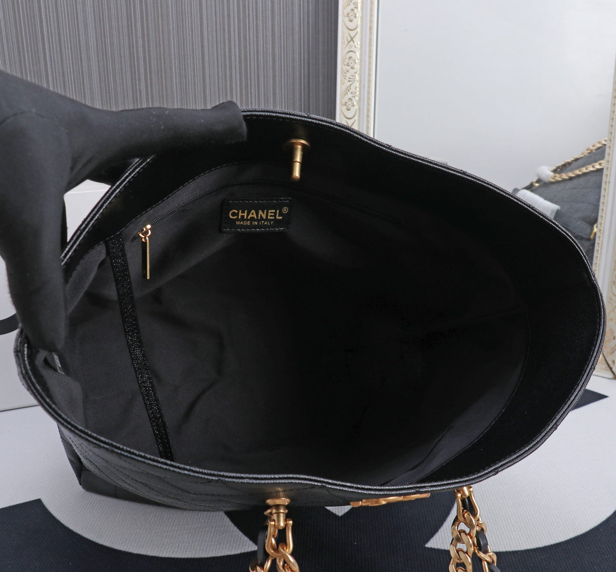 CC AS5746 Tote Bag Caviar Leather