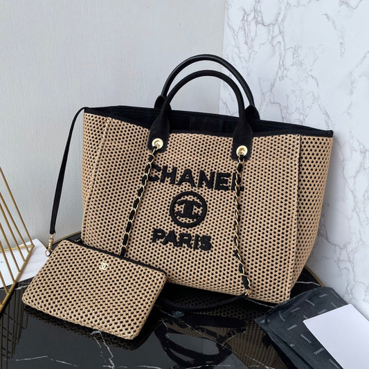 CC 25 Deauville Tote Bag 38cm Beige Black Crochet Suede
