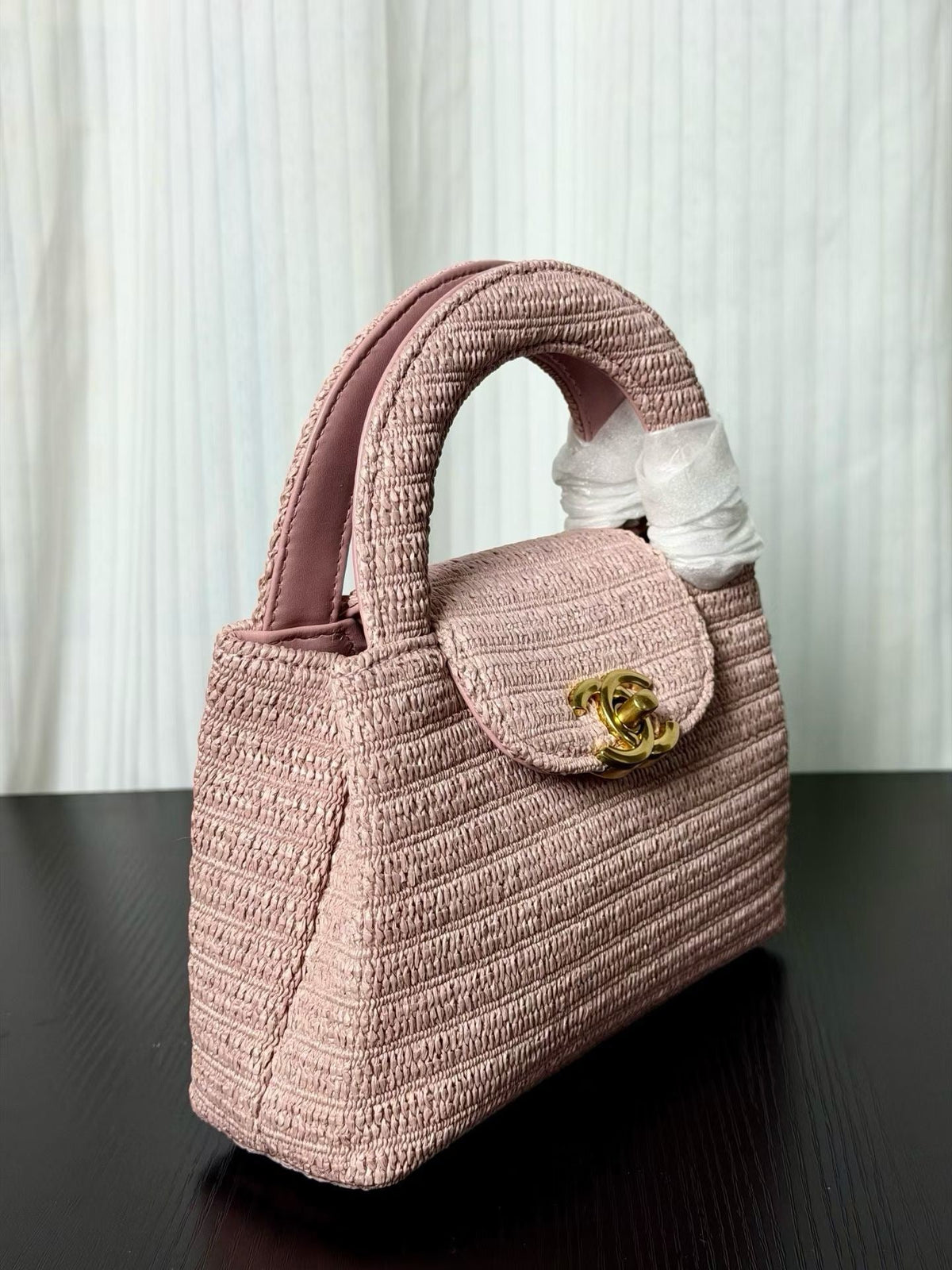 Chanel Kelly 2026 Bag 19cm Light Pink Raffia Leather