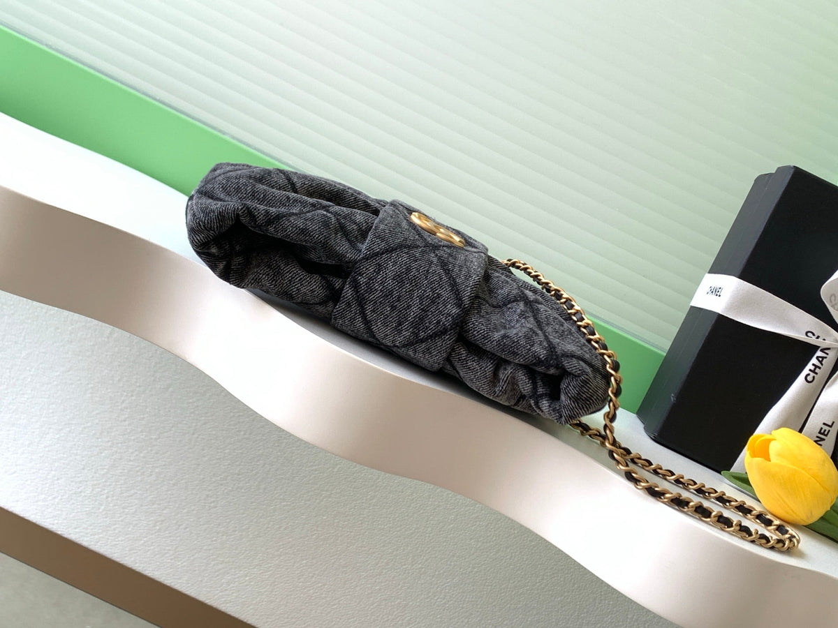 CC 25K Bow Bag 26cm Black Denim