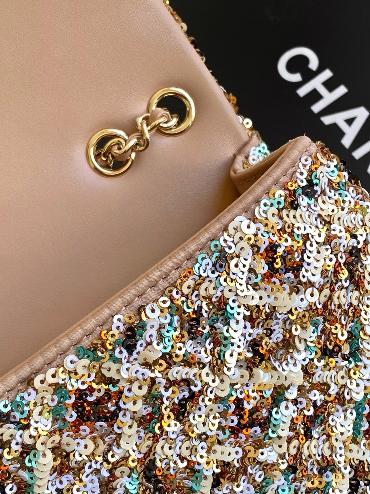 Chanel 2025 Flap Bag 21cm Beige mix Colors Sequin Leather 320284