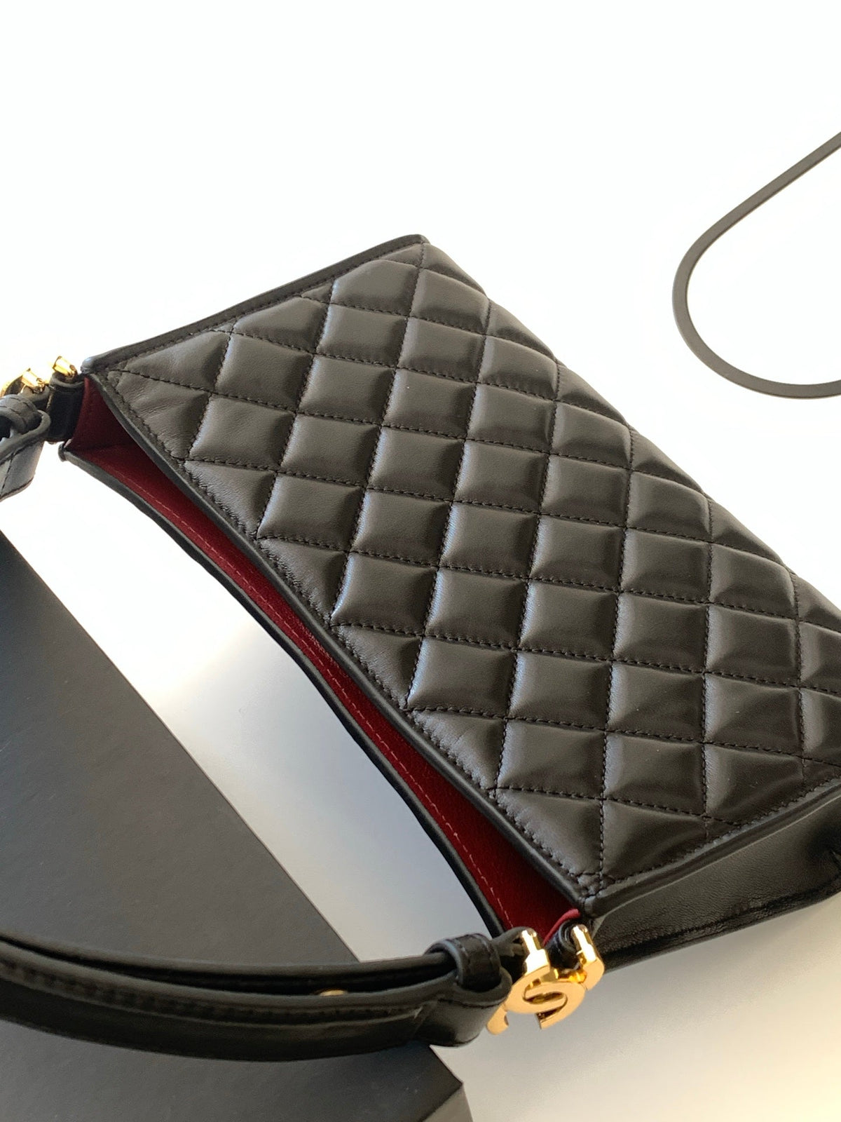 CC AS6045 Hobo Bag 22cm Black Quilted Calfskin