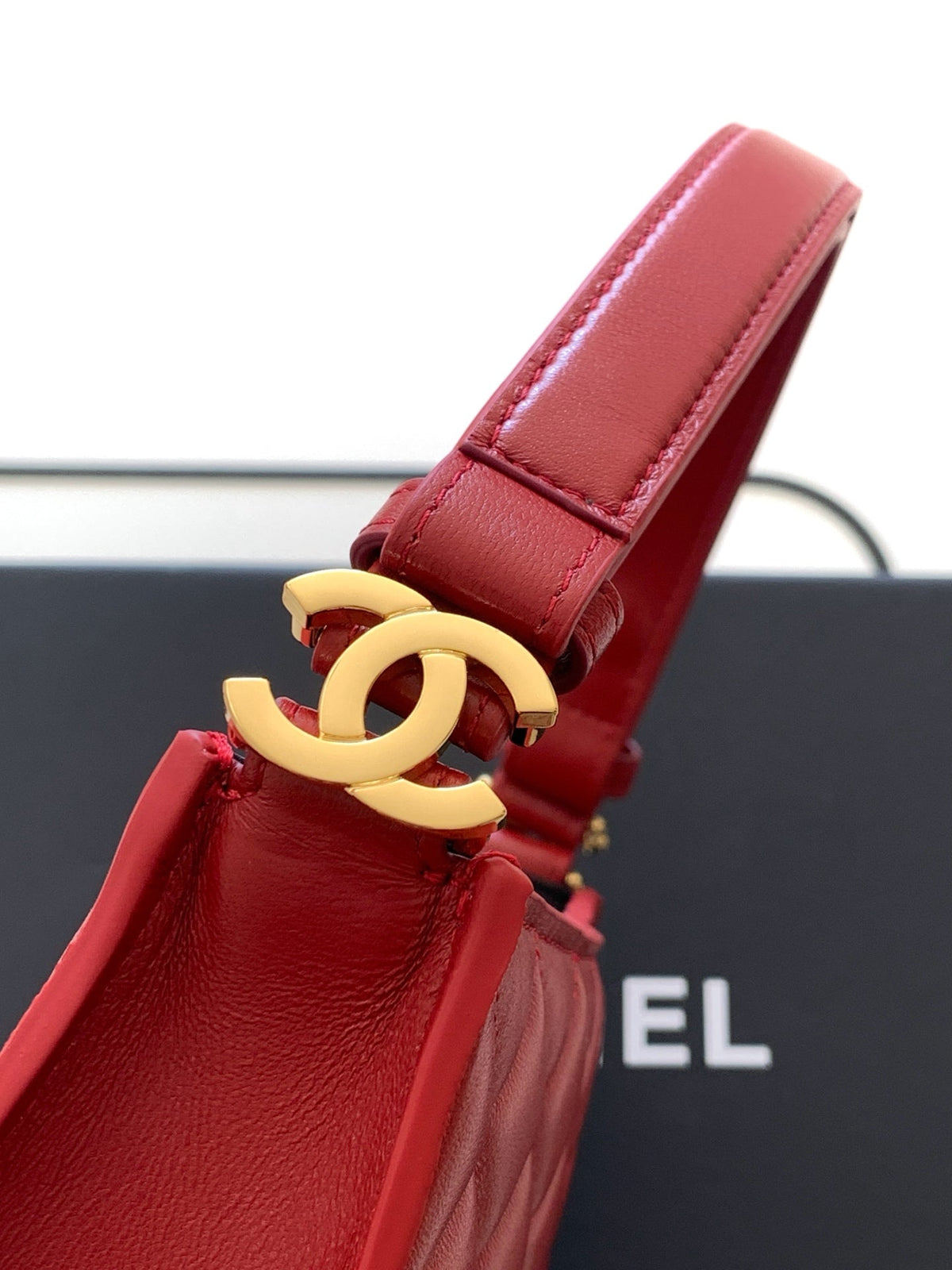 CC AS6045 Hobo Bag 22cm Red Quilted Calfskin