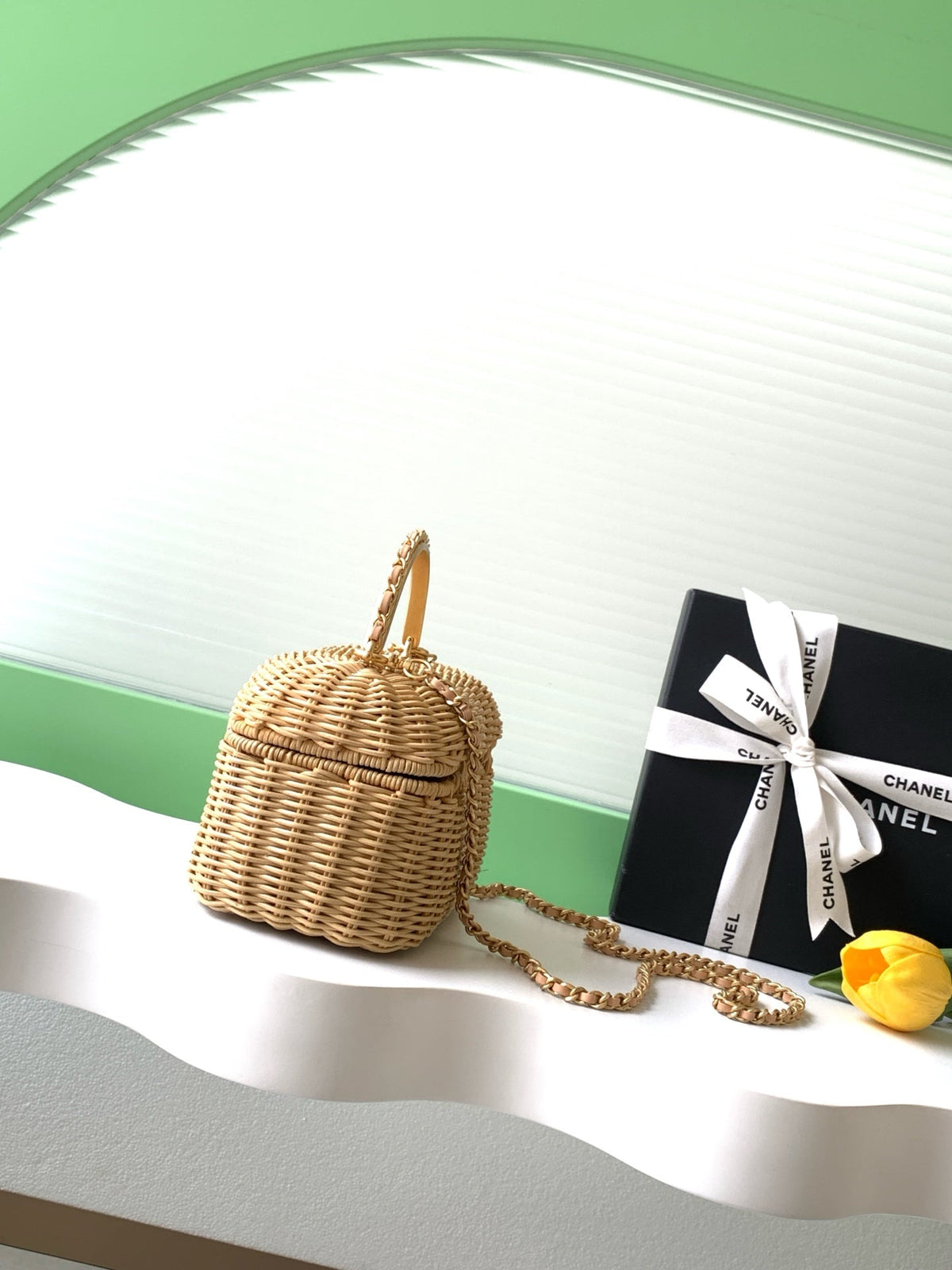 CC Cruise 2025/26 Vanity Case Beige Braided Rattan