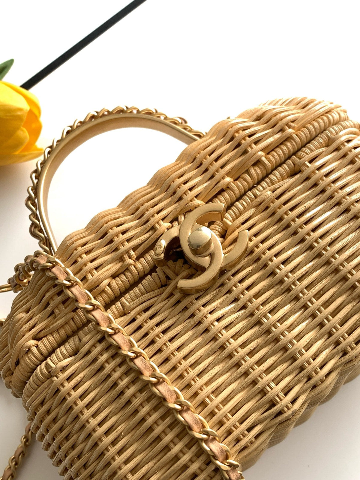 CC Cruise 2025/26 Vanity Case Beige Braided Rattan