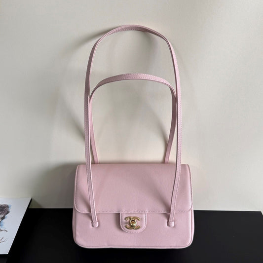 Chanel 26 Shoulder Bag 22 Light Pink Caviar Leather