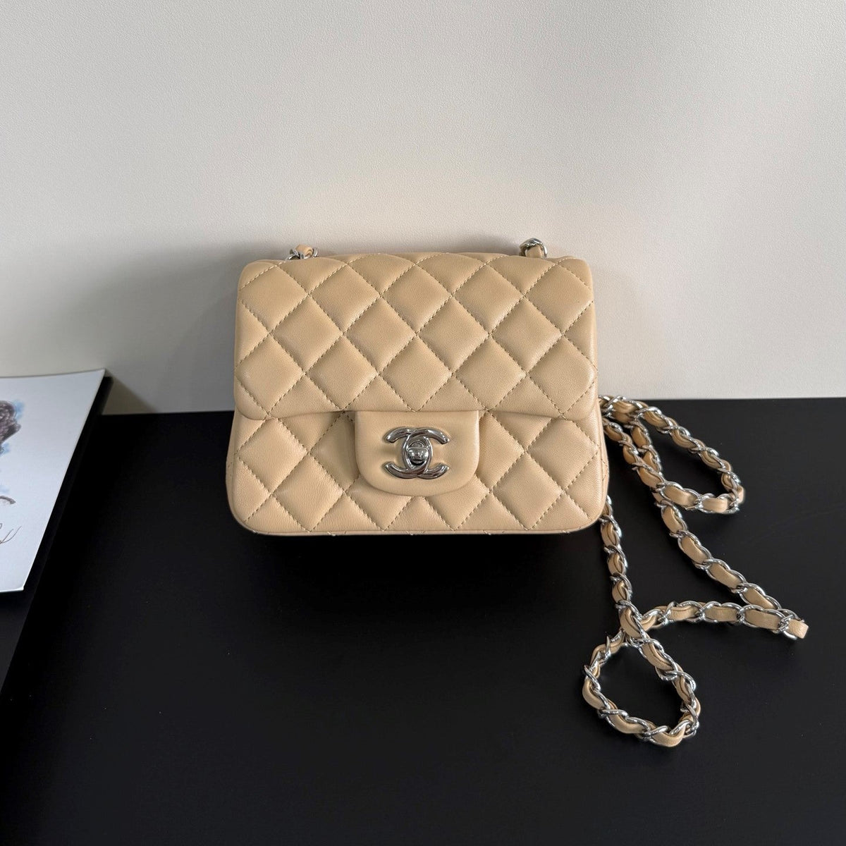 CC Flap Bag 17cm Beige Sheepskin SHW 284830