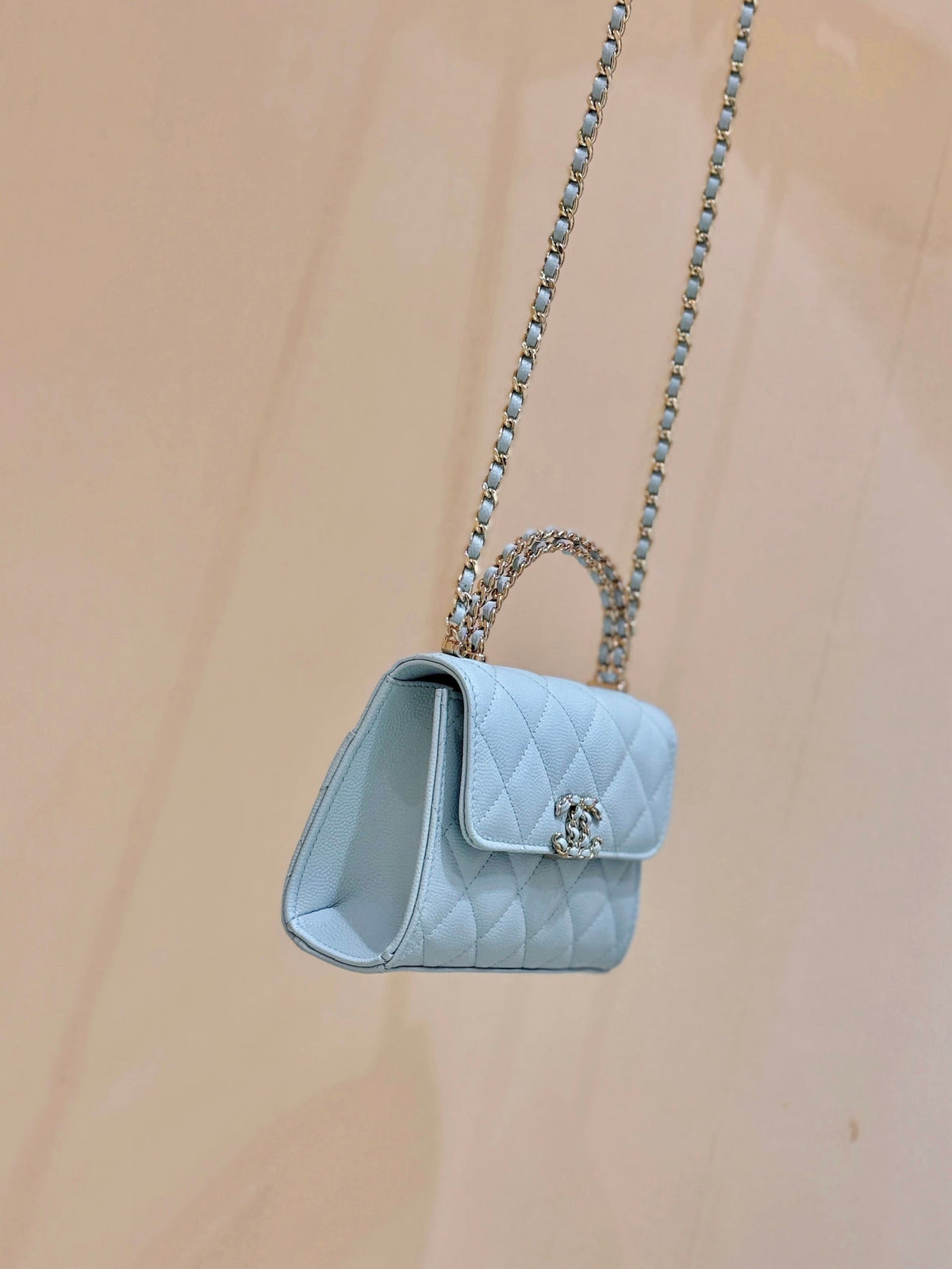 CC 25s Kelly Handle Bag Light Blue Caviar Leather