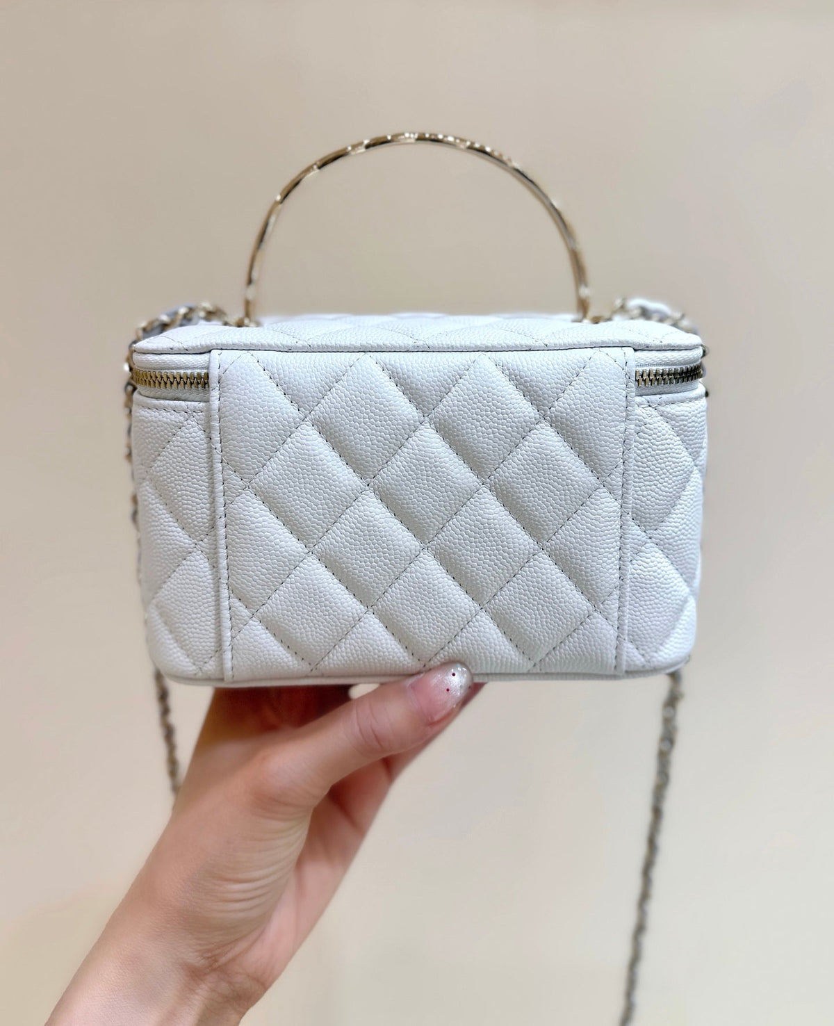 CC Coco Crush Vanity Case White Caviar Leather 290254