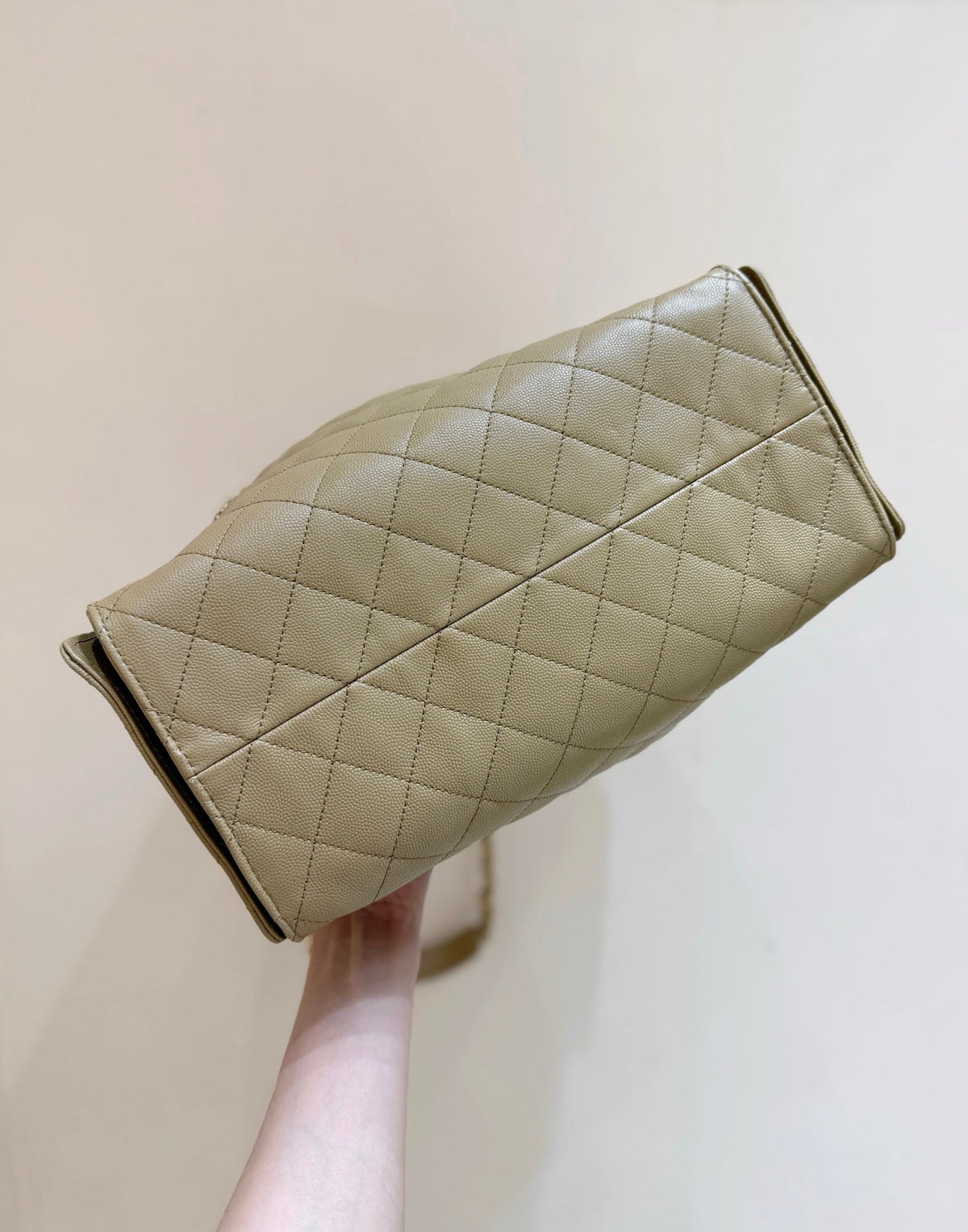 CC 25C Hobo Bag Large 40cm Beige Caviar GHW 290179